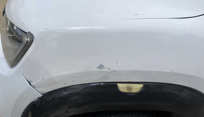 2017 Renault Kwid RXT 1.0, Petrol, Manual, 32,590 km, Left fender - Slightly dented