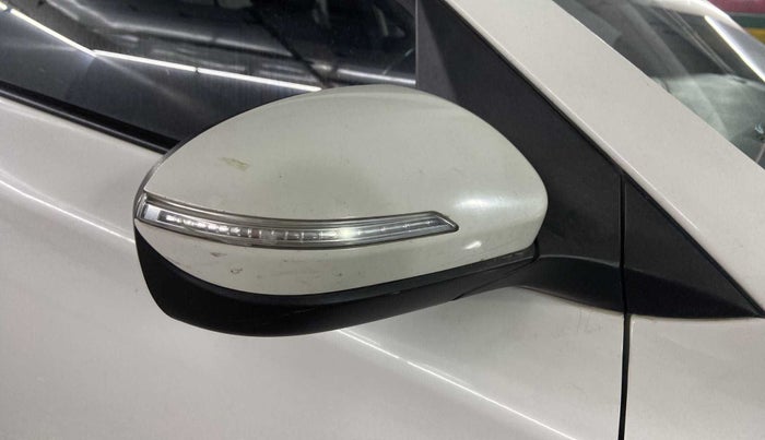 2018 Hyundai i20 Active 1.2 S, Petrol, Manual, 58,574 km, Right rear-view mirror - Indicator light has minor damage