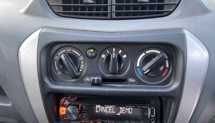 2014 Maruti Alto 800 LXI, Petrol, Manual, 68,748 km, AC Unit - Directional switch has minor damage