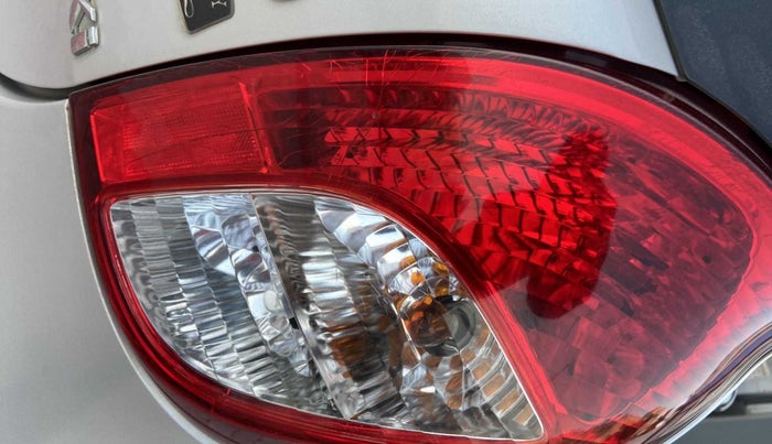 2014 Maruti Alto 800 LXI, Petrol, Manual, 68,748 km, Right tail light - Faded