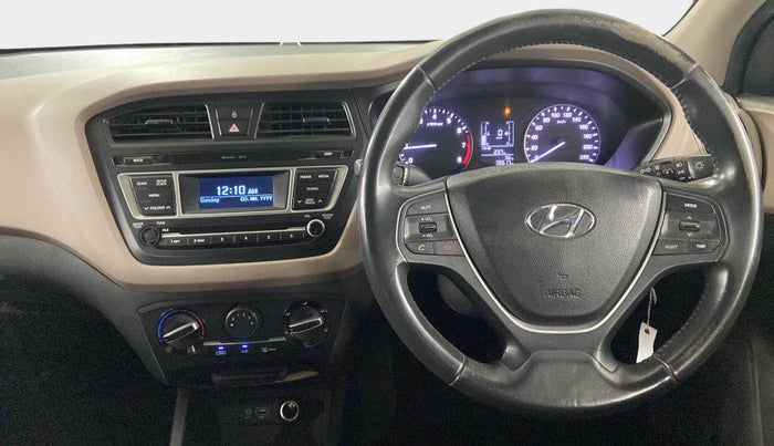 2018 Hyundai Elite i20 SPORTZ 1.2, Petrol, Manual, 38,600 km, Steering Wheel Close Up