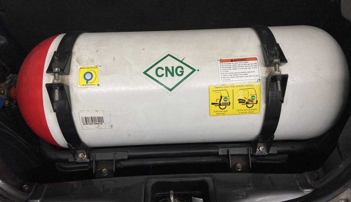 2021 Maruti S PRESSO VXI (O) CNG, CNG, Manual, 22,600 km, Dicky (Boot door) - Tool missing