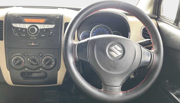 2017 Maruti Wagon R 1.0 VXI, Petrol, Manual, 18,345 km, Steering Wheel Close Up
