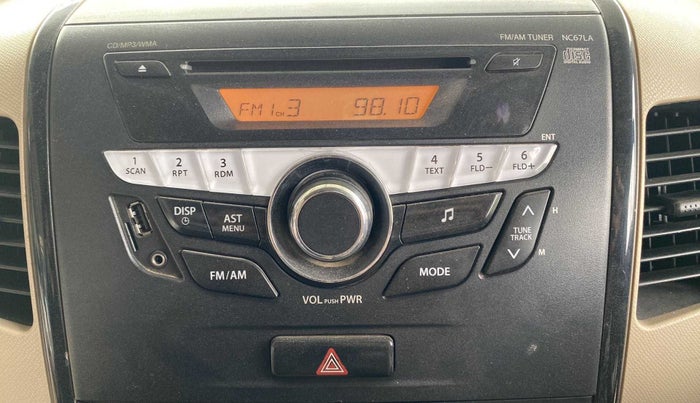2017 Maruti Wagon R 1.0 VXI, Petrol, Manual, 18,345 km, Infotainment system - AM/FM Radio - Not Working
