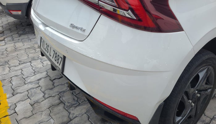 2020 Hyundai NEW I20 SPORTZ 1.2 AT, Petrol, Automatic, 50,173 km, Rear bumper - Minor scratches