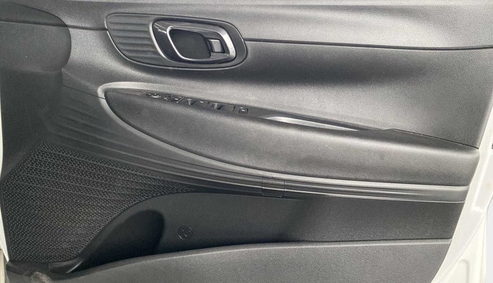 2020 Hyundai NEW I20 SPORTZ 1.2 AT, Petrol, Automatic, 50,173 km, Driver Side Door Panels Control