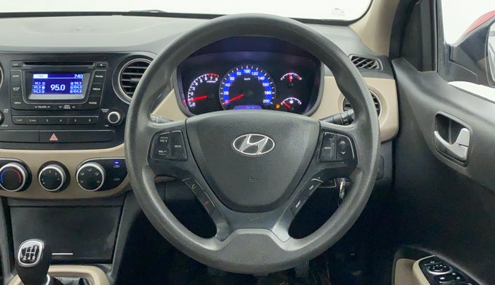 2014 Hyundai Xcent S (O) 1.2, Petrol, Manual, 45,061 km, Steering Wheel Close Up