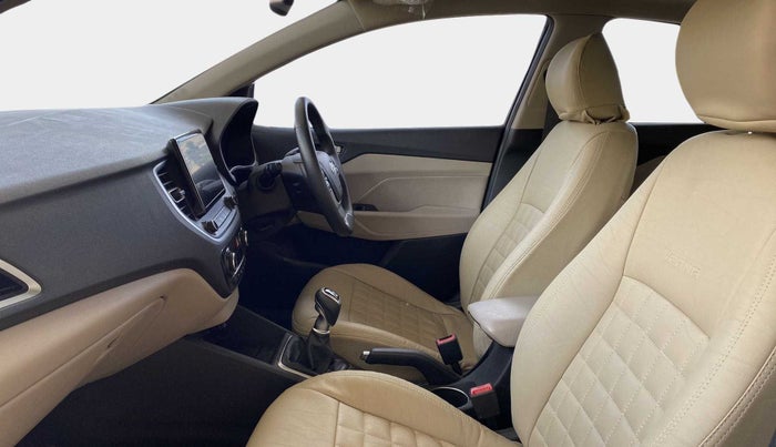 2021 Hyundai Verna SX 1.5 VTVT, Petrol, Manual, 21,119 km, Right Side Front Door Cabin