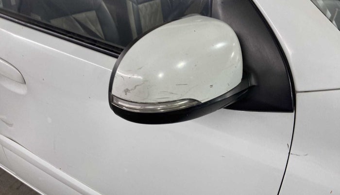 2011 Hyundai i10 SPORTZ 1.2, Petrol, Manual, 62,110 km, Right rear-view mirror - Indicator light has minor damage