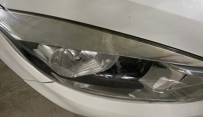 2018 Tata Tiago XT PETROL, Petrol, Manual, 1,00,006 km, Right headlight - Minor scratches