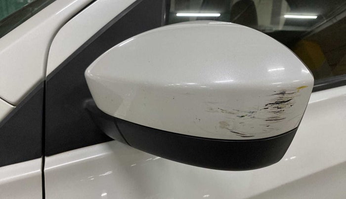 2018 Tata Tiago XT PETROL, Petrol, Manual, 1,00,006 km, Left rear-view mirror - Minor scratches