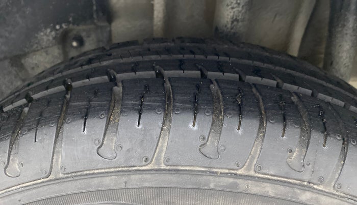 2018 Tata TIGOR XT PETROL, Petrol, Manual, 14,021 km, Left Rear Tyre Tread