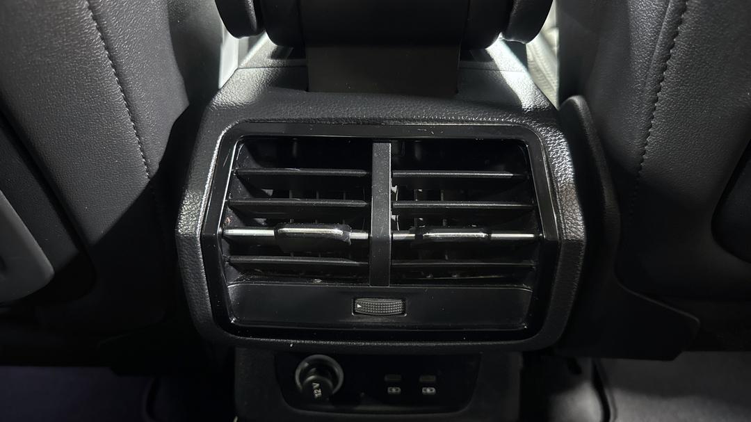 2020 Audi Q3 35 Tfsi, Automatic, 38440 km, Rear A/C Vent