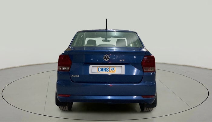 2016 Volkswagen Ameo HIGHLINE1.2L, Petrol, Manual, 71,485 km, Back/Rear