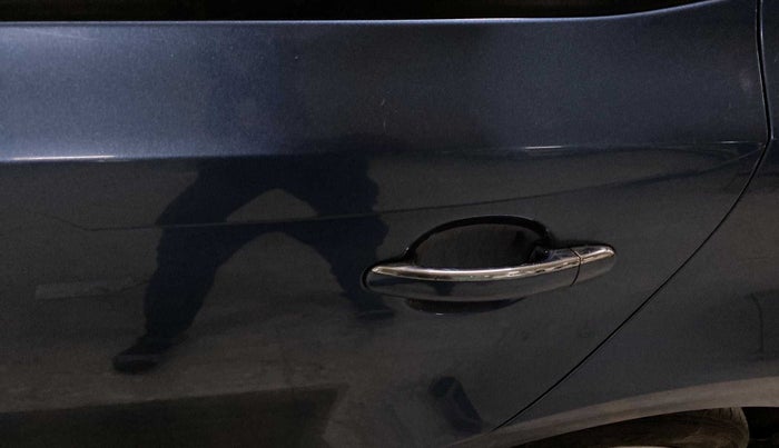 2016 Volkswagen Ameo HIGHLINE1.2L, Petrol, Manual, 71,485 km, Rear left door - Minor scratches