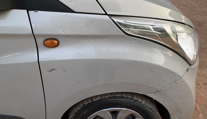 2014 Hyundai Eon ERA +, Petrol, Manual, 21,477 km, Right fender - Minor scratches