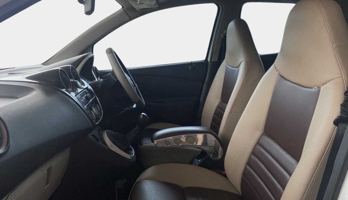 2018 Datsun Go Plus T, Petrol, Manual, 35,899 km, Right Side Front Door Cabin