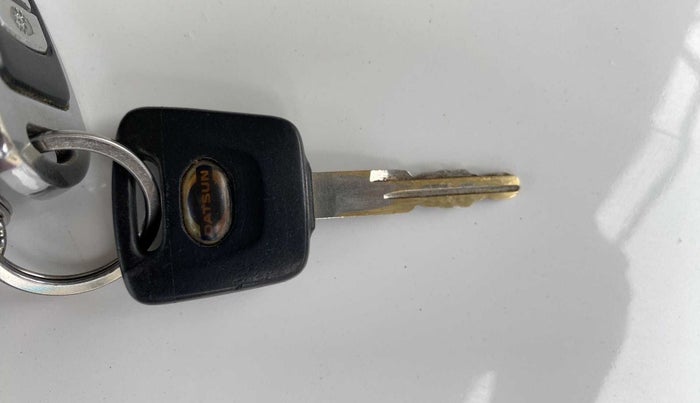 2018 Datsun Go Plus T, Petrol, Manual, 35,899 km, Key Close Up