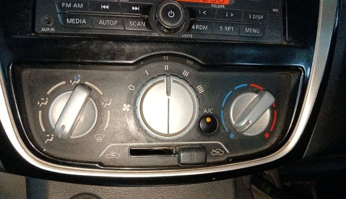 2018 Datsun Go Plus T, Petrol, Manual, 35,899 km, AC Unit - Directional switch has minor damage