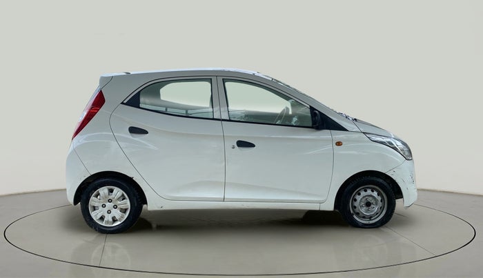 2017 Hyundai Eon ERA PLUS (O), Petrol, Manual, 15,669 km, Right Side View