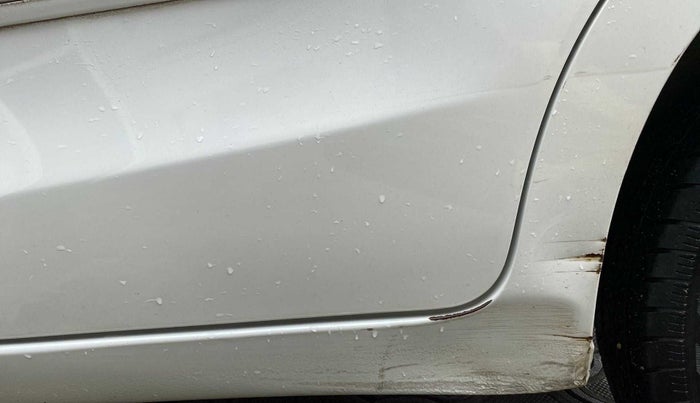 2014 Maruti Celerio VXI AMT, Petrol, Automatic, 25,719 km, Left running board - Slightly dented