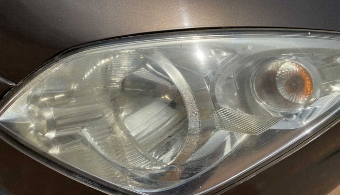 2011 Maruti Ritz LXI, Petrol, Manual, 96,609 km, Left headlight - Faded