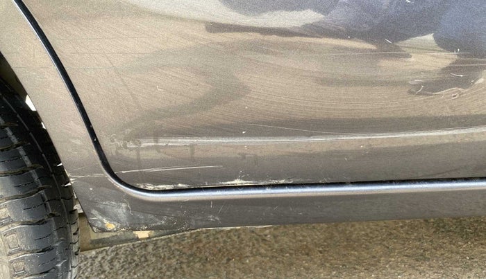 2016 Maruti Alto 800 LXI, Petrol, Manual, 57,826 km, Right running board - Minor scratches