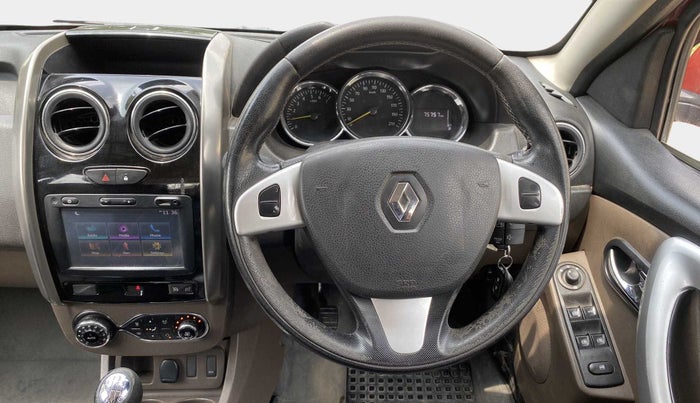 2017 Renault Duster 110 PS RXZ DIESEL, Diesel, Manual, 75,744 km, Steering Wheel Close Up