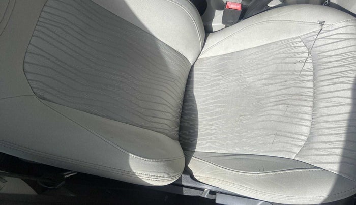 2016 Ford Ecosport TITANIUM 1.5L PETROL, Petrol, Manual, 19,397 km, Driver seat - Cover slightly stained