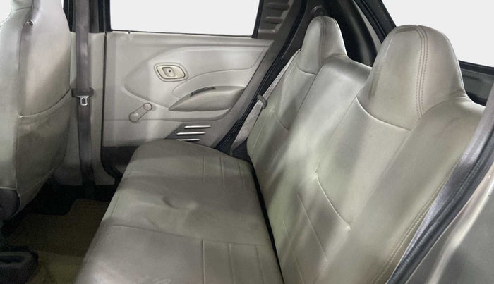 2016 Datsun Redi Go D, Petrol, Manual, 57,848 km, Right Side Rear Door Cabin