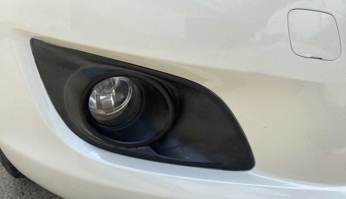 2012 Maruti Swift VXI, Petrol, Manual, 76,043 km, Right fog light - Not working
