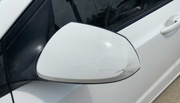 2017 Hyundai Xcent E+, Petrol, Manual, 94,112 km, Left rear-view mirror - Minor scratches