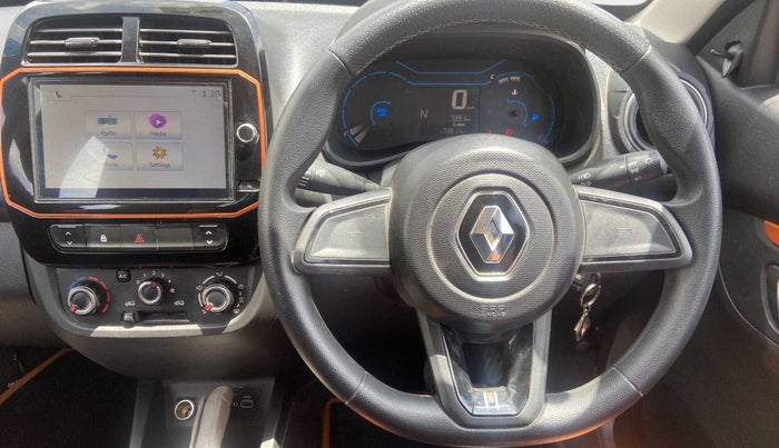 2020 Renault Kwid CLIMBER 1.0 AMT (O), Petrol, Automatic, 7,390 km, Steering Wheel Close Up