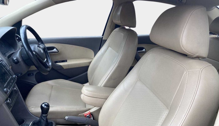 2019 Volkswagen Vento HIGHLINE 1.6 MPI, Petrol, Manual, 56,916 km, Right Side Front Door Cabin