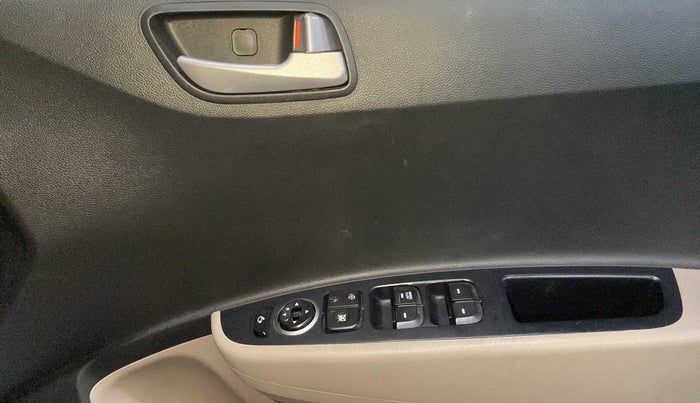 2018 Hyundai Xcent SX 1.2, Petrol, Manual, 63,970 km, Driver Side Door Panels Control