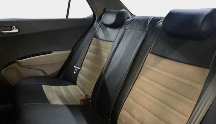 2018 Hyundai Xcent SX 1.2, Petrol, Manual, 63,970 km, Right Side Rear Door Cabin