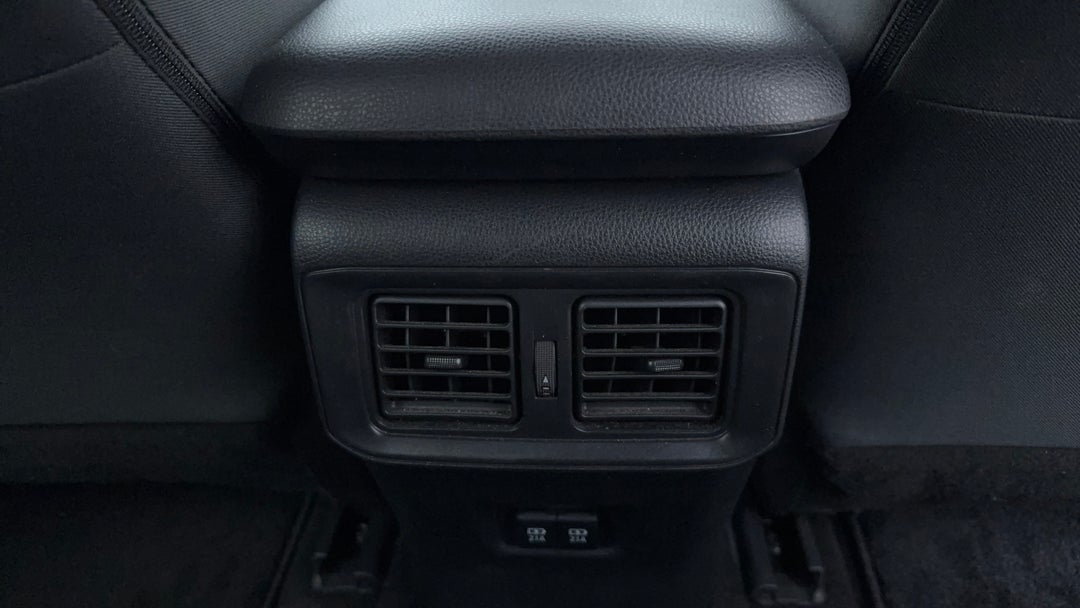 Rear A/C Vent
