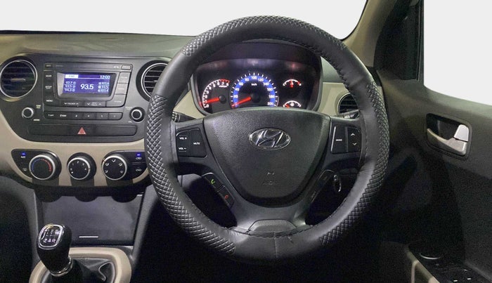 2016 Hyundai Xcent S 1.2, Petrol, Manual, 83,104 km, Steering Wheel Close Up
