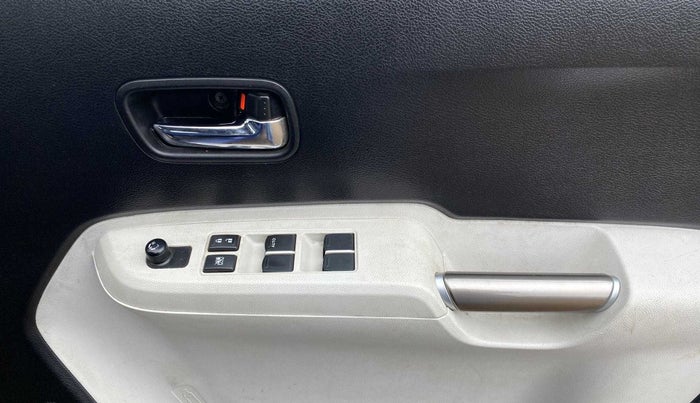 2017 Maruti IGNIS DELTA 1.2, Petrol, Manual, 27,932 km, Driver Side Door Panels Control