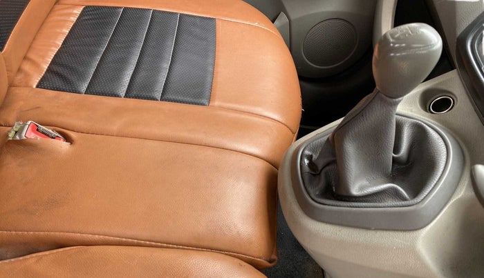 2014 Datsun Go T, Petrol, Manual, 82,410 km, Gear Lever
