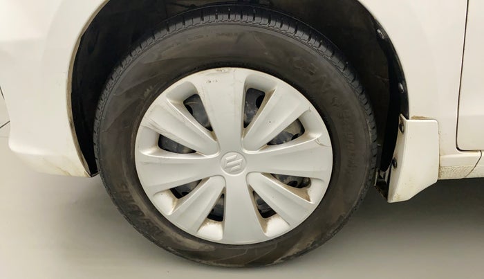 2016 Maruti Ertiga VXI CNG, CNG, Manual, 83,911 km, Left Front Wheel