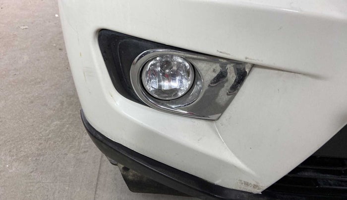 2019 Mahindra Scorpio S11 2WD, Diesel, Manual, 33,657 km, Right fog light - Not working