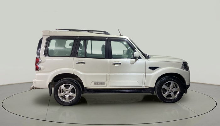 2019 Mahindra Scorpio S11 2WD, Diesel, Manual, 33,657 km, Right Side View