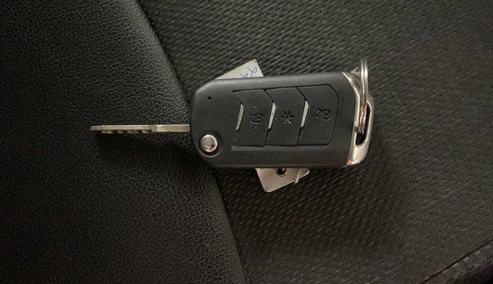 2019 Mahindra Scorpio S11 2WD, Diesel, Manual, 33,657 km, Key Close Up