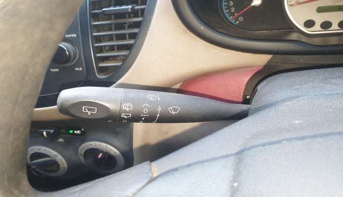 2010 Hyundai i10 SPORTZ 1.2, Petrol, Manual, 60,585 km, Combination switch - Turn Indicator not functional