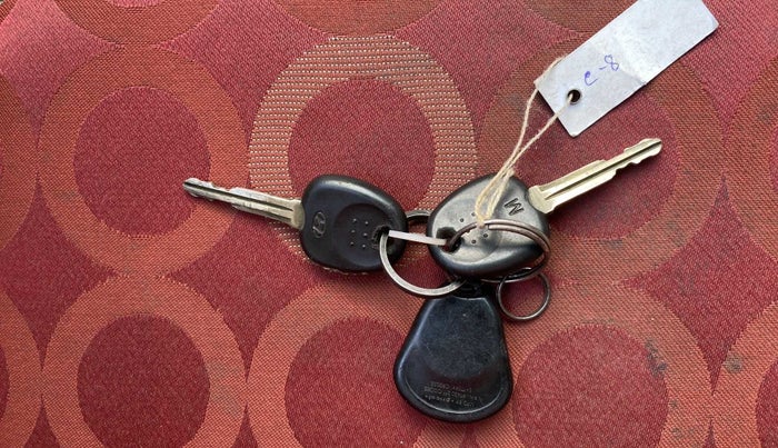 2010 Hyundai i10 SPORTZ 1.2, Petrol, Manual, 60,585 km, Lock system - Remote key not functional