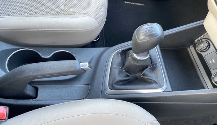 2021 Hyundai Verna S PLUS 1.5 VTVT, Petrol, Manual, 2,630 km, Gear Lever