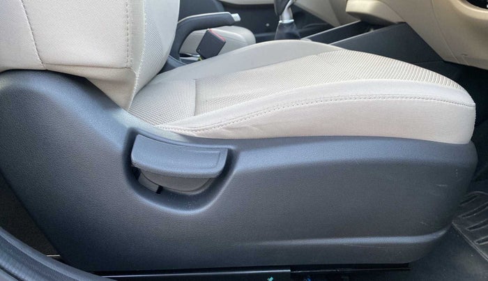2021 Hyundai Verna S PLUS 1.5 VTVT, Petrol, Manual, 2,630 km, Driver Side Adjustment Panel