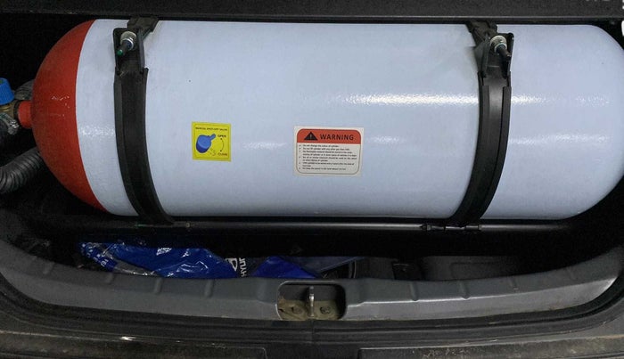2019 Hyundai NEW SANTRO SPORTZ CNG, CNG, Manual, 67,409 km, Boot Inside