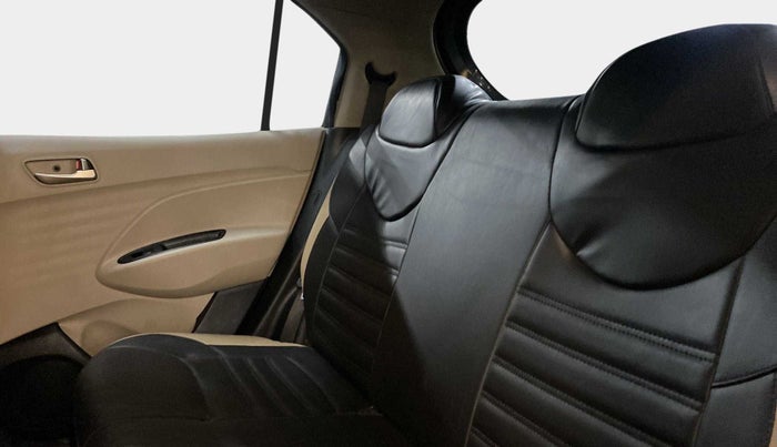 2019 Hyundai NEW SANTRO SPORTZ CNG, CNG, Manual, 67,409 km, Right Side Rear Door Cabin